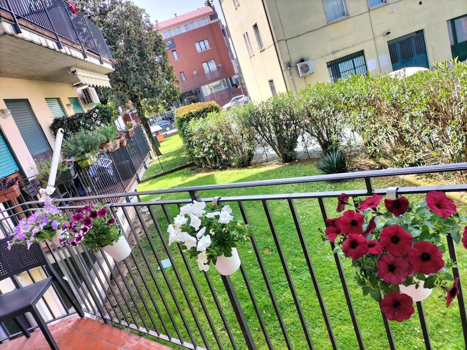 Ferienwohnung Roka House Peschiera del Garda Exterior foto